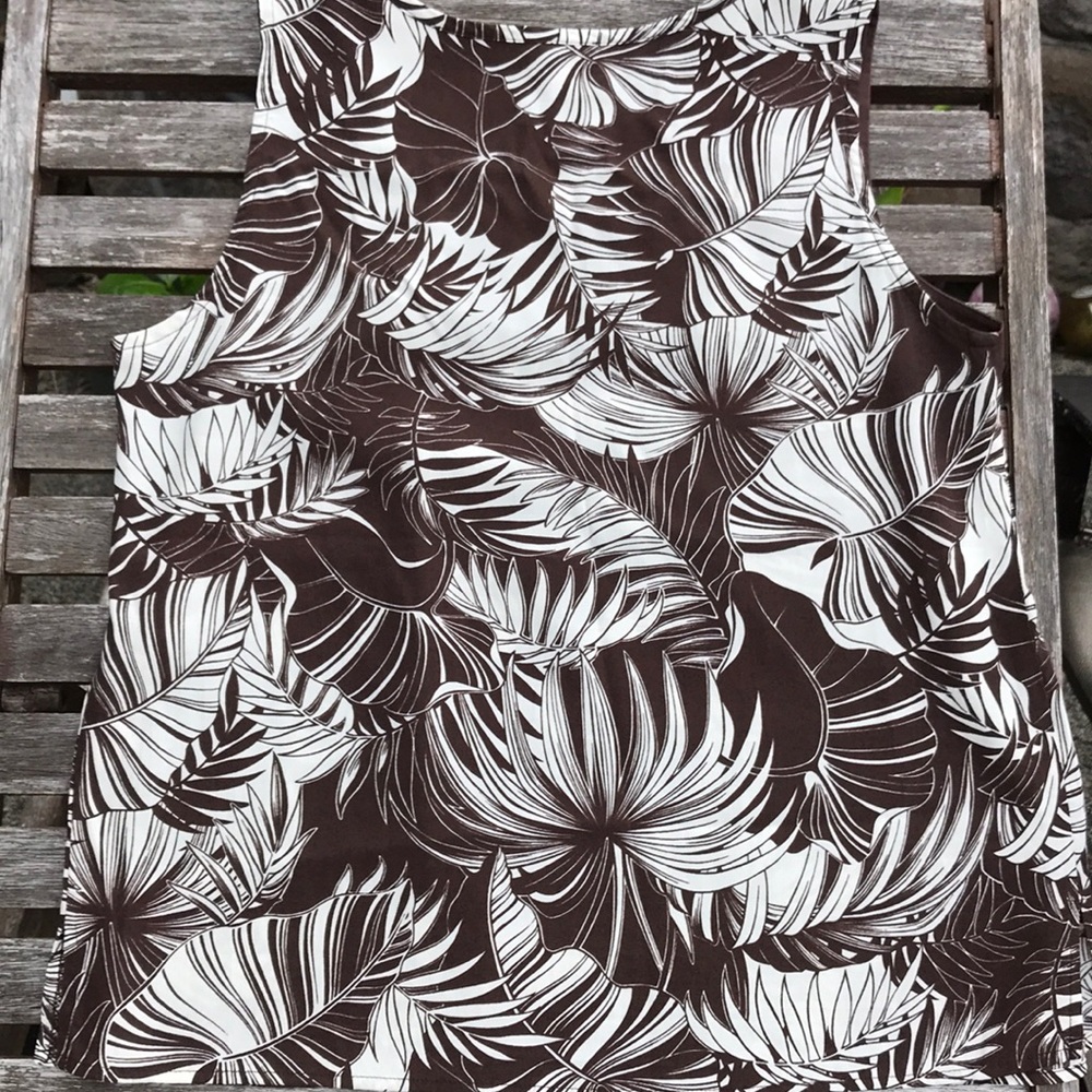 Kaua’iana Hawaiian Women’s Top - Picture 4 of 4